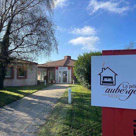 Hotel La Petite Auberge Chambretaud Dış mekan fotoğraf