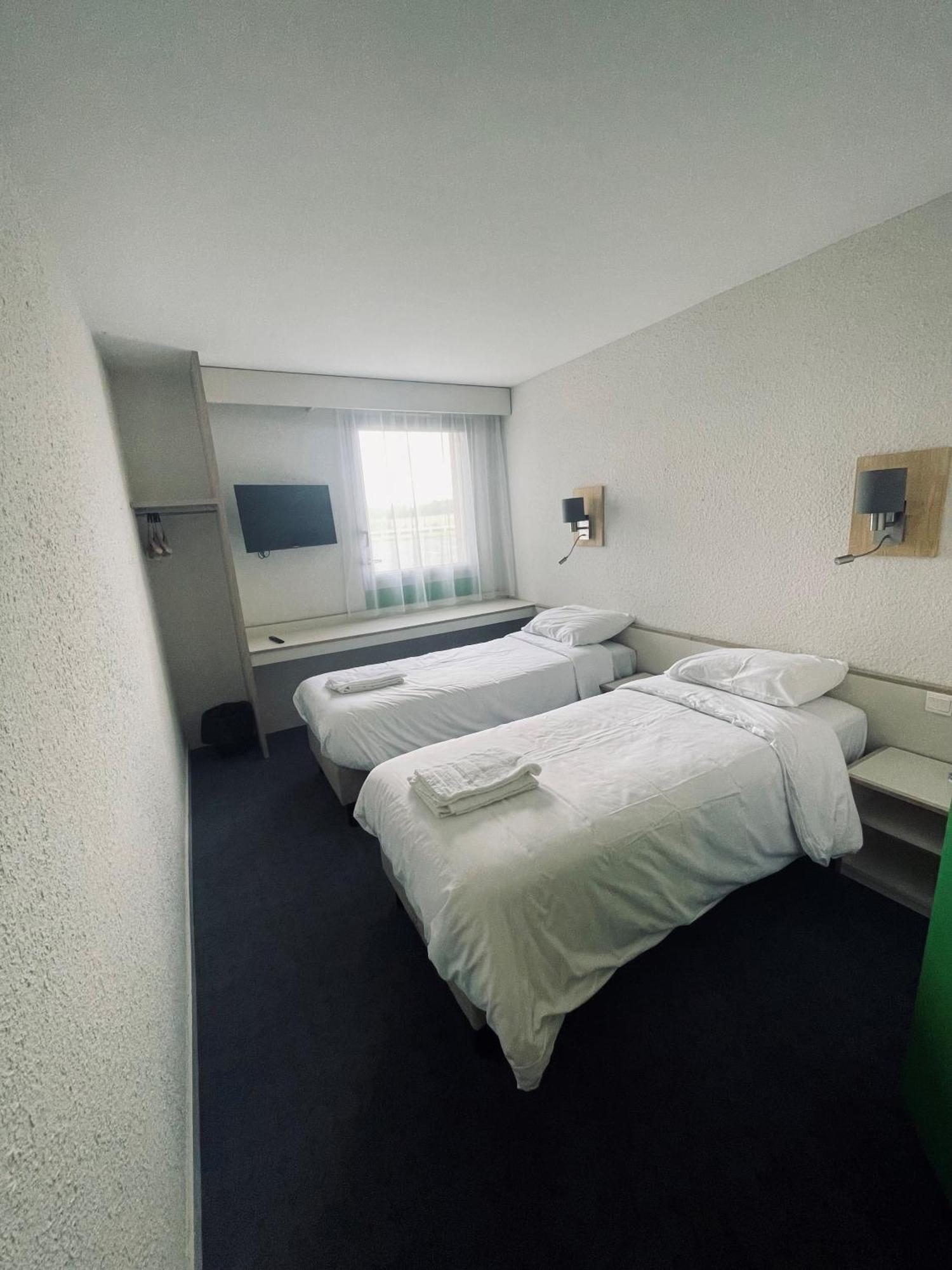 Hotel La Petite Auberge Chambretaud Dış mekan fotoğraf